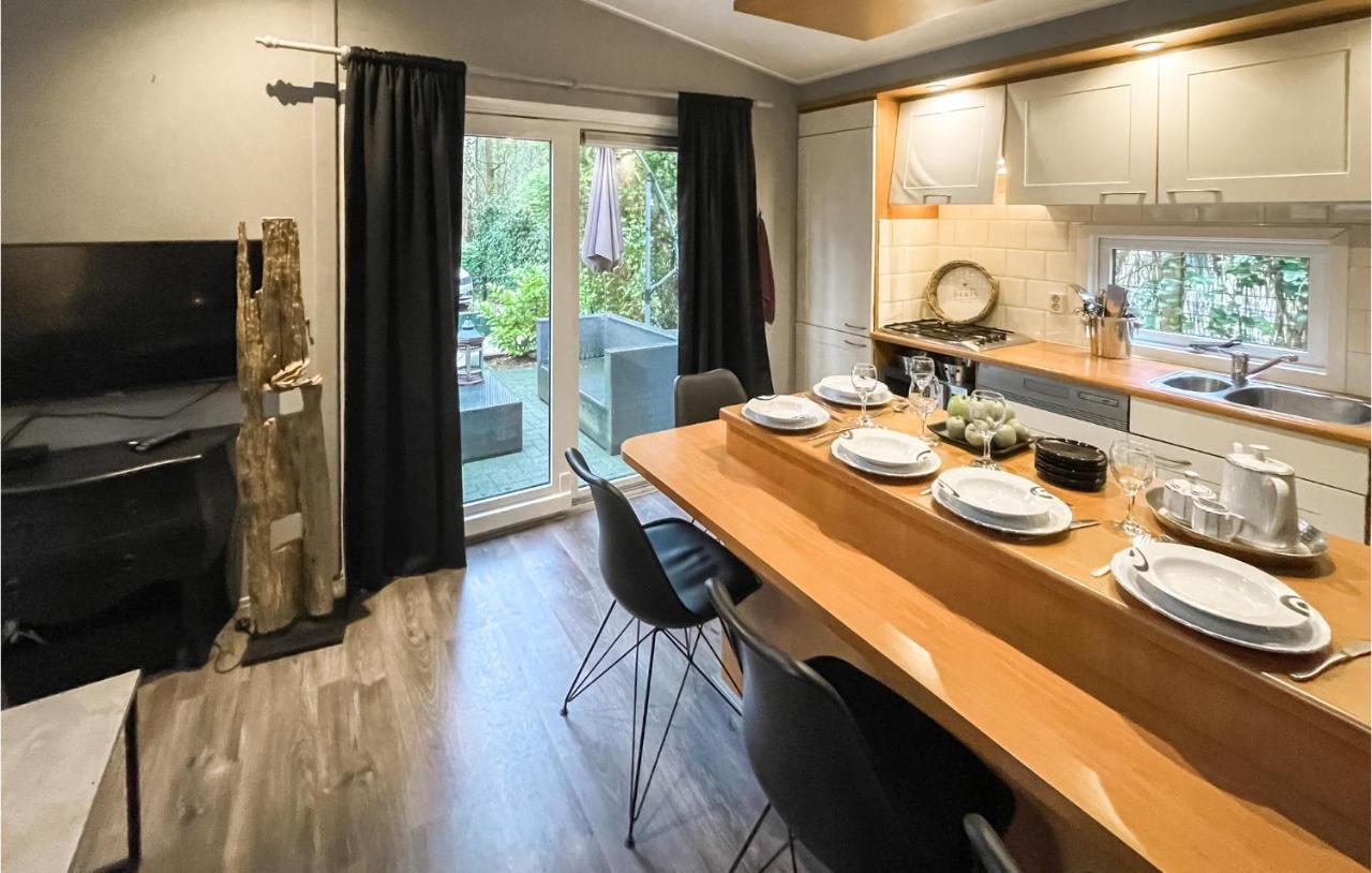 Awesome Home In Emst With Kitchen Esterno foto